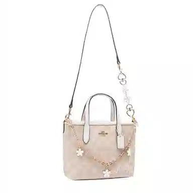 Coach City 15 Chalk White