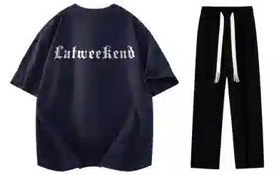 LA'T.WEEKEND Logo T