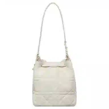 DIOR D-Motion