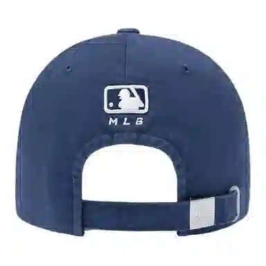 MLB