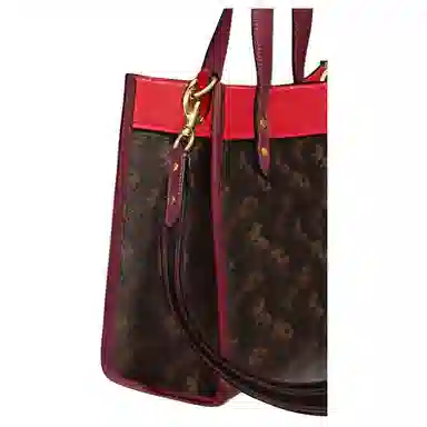 COACH Field 22 Logo Tote
