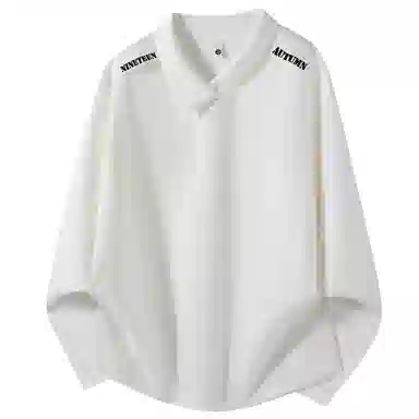 NINETEEN AUTUMN polologoT