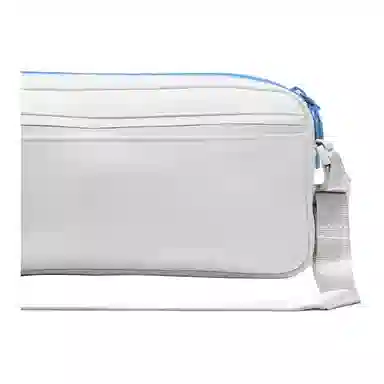 lululemon Multi-Pocket 2.5L