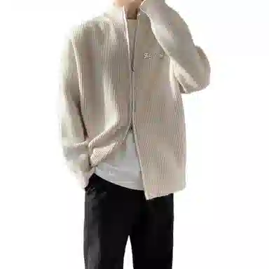 Fakeyoung logocleanfitchic