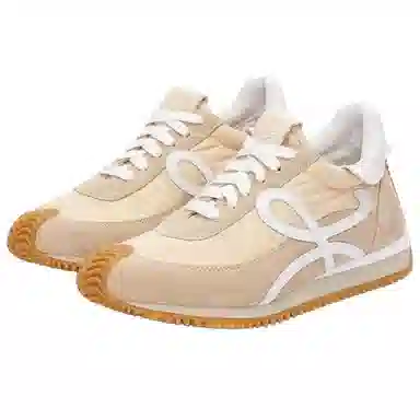 LOEWE Flow Runner