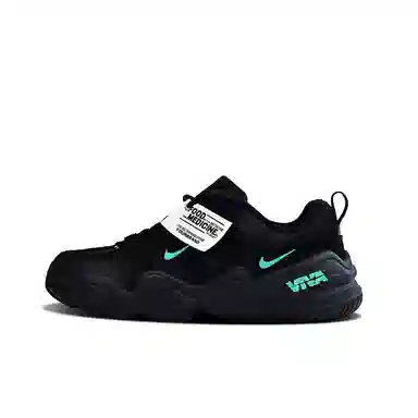 Nike Tech Hera