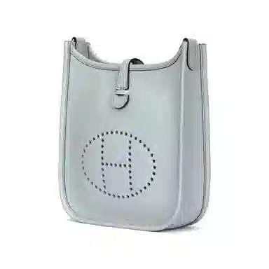 HERMES Evelyne 16 520