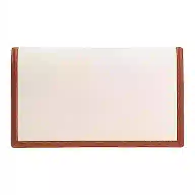 COACH Essential 27 Logo