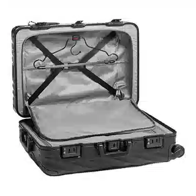 TUMI 19 Degree Aluminum