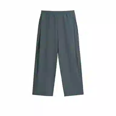 Wilson SS25 CLUB SPORTS Breadsticks