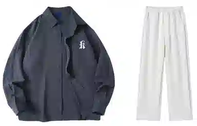 LA'T.WEEKEND Logocleanfit