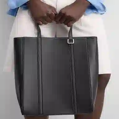 ZARA SHOPPER