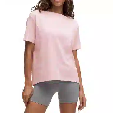 lululemon Back In Action T