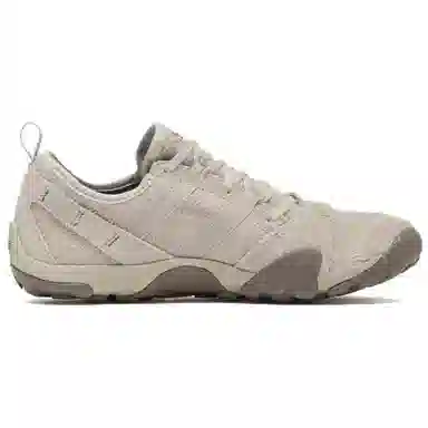 New Balance MT10 Beige