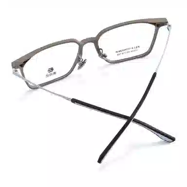 联系客服可选配镜套餐 康视顿 潮流复古 β钛聚醚酰+橡胶脚套 光学镜架 男女同款情侣款