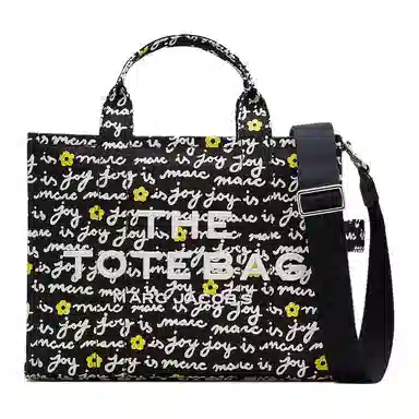 MARC JACOBS The Joy Tote