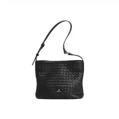 妙迪 早秋人气款秋冬时尚小众设计时尚高级感百搭简约时尚通勤编织工艺水桶包 羊皮 单肩腋下斜挎包 男女同款情侣款 子夜黑