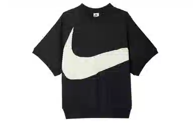 Nike Sportswear Swoosh LogoT