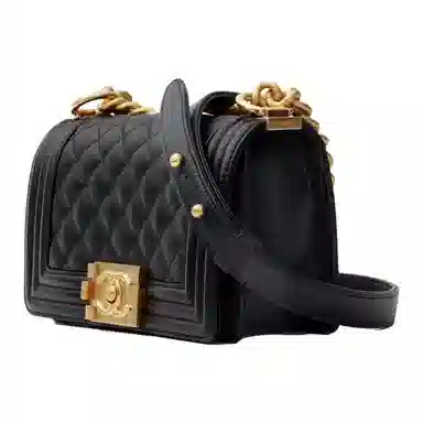 CHANEL LEBOY