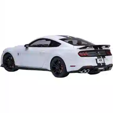 AUTOart Ford Mustang Shelby GT500
