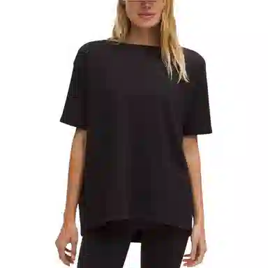 lululemon Back In Action T