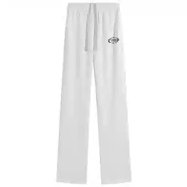 NINETEEN AUTUMN logo