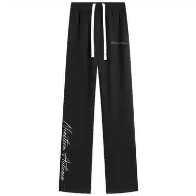 NINETEEN AUTUMN logo