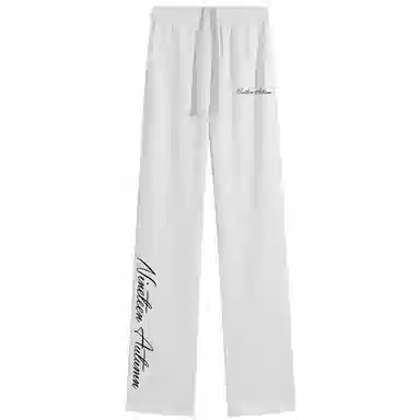 NINETEEN AUTUMN logo