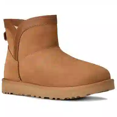 UGG Classic Novelty