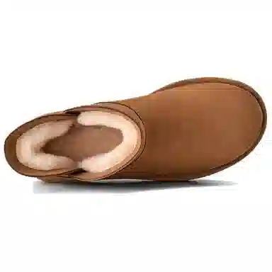 UGG Classic Novelty