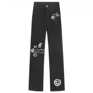 NINETEEN AUTUMN logo