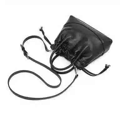 老人头 小香风通勤时尚高级质感气质个性 牛皮拼合成革 水桶包手提包 女款 黑色/白色/浅灰色