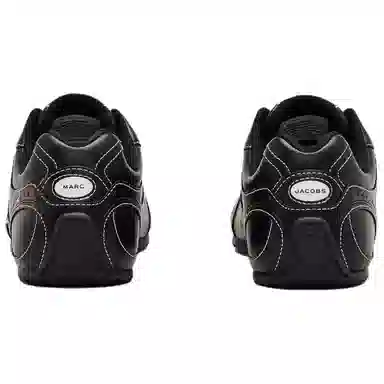 MARC JACOBS Stitched 72