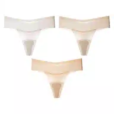 二三二三 隐形无痕运动瑜伽防尴尬线超薄一片式透气吸汗亲肤舒适不夹臀简约百搭日常短裤 丁字裤 女款