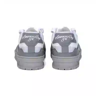 LOUIS VUITTON Trainer 37