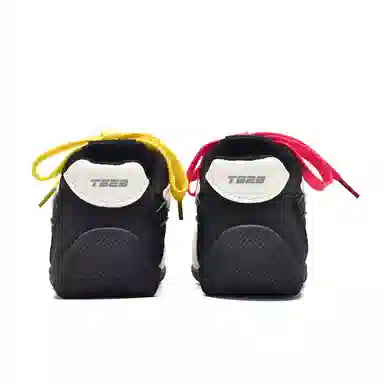 T628 Synthetic Leather Low Casual Sneakers