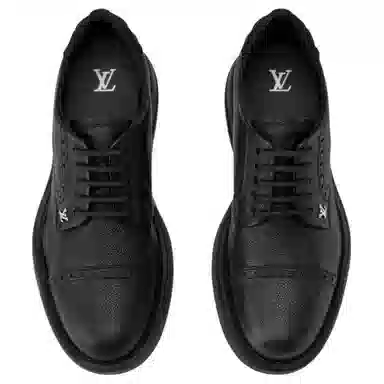 LOUIS VUITTON Bastille