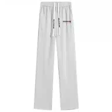 NINETEEN AUTUMN logo