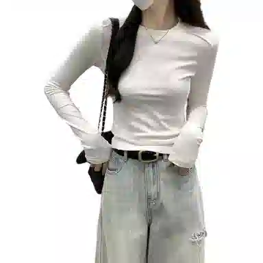 CASTLE WOODS 2025chic T