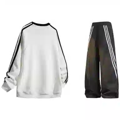 NINETEEN AUTUMN logo