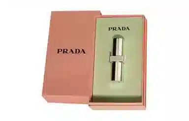 PRADA 3.8g