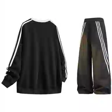 NINETEEN AUTUMN logo