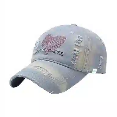 心水好物 韩版破洞爱心棒球帽街头出游百搭显脸小太阳帽字母刺绣时尚潮流 棉  鸭舌帽  男女同款情侣款