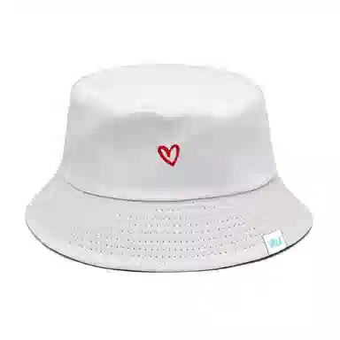 心水好物 户外休闲运动防晒遮阳太阳帽日系纯色简约爱心刺绣 棉   渔夫帽 男女同款情侣款