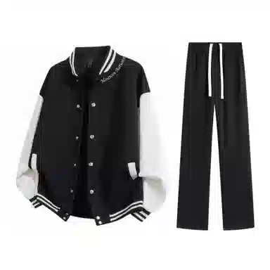 NINETEEN AUTUMN Logo