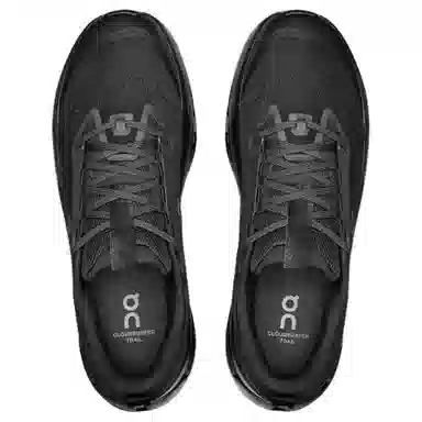 On Cloudsurfer Trail 2