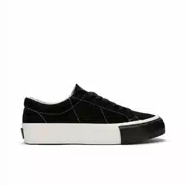 T628 Synthetic Leather Retro Low Sneakers