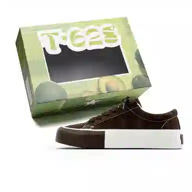 T628 Synthetic Leather Retro Low Sneakers