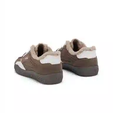 Hotwind Classic Low Sneakers