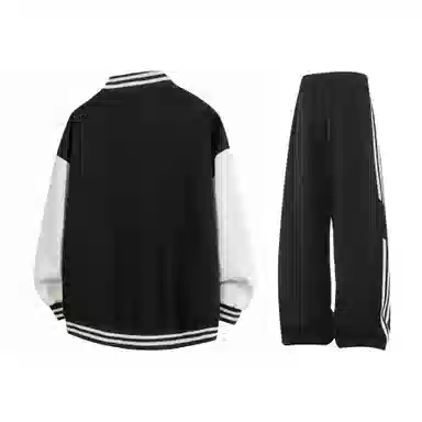 NINETEEN AUTUMN Logo